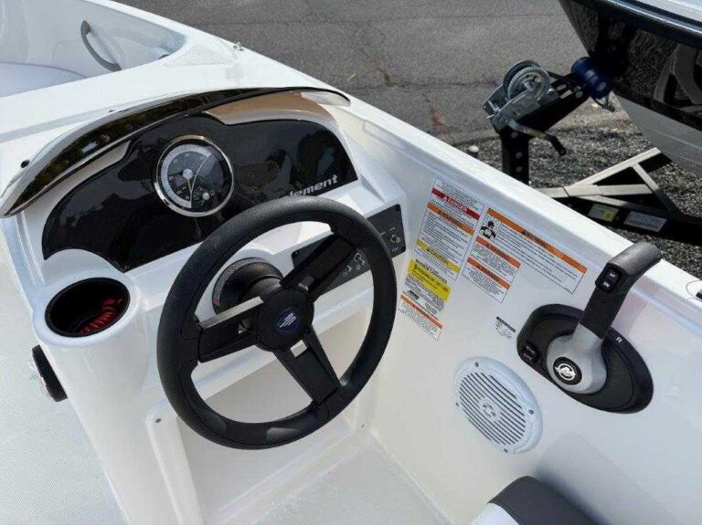 2026 Bayliner E18LE US-BLBX1226G526 [photo 19]